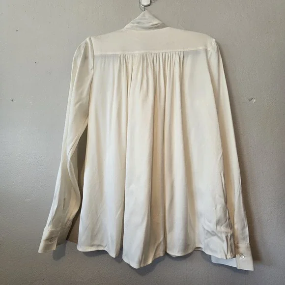 Theory Novalee Tie Neck Silk Blouse Top Women's MED Ivory Quiet Luxury EUC $345 - Picture 10 of 11